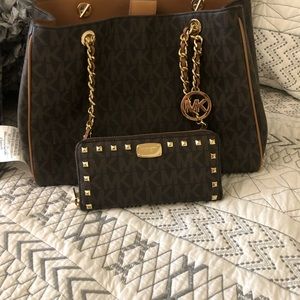 Michael kors wallet and purse